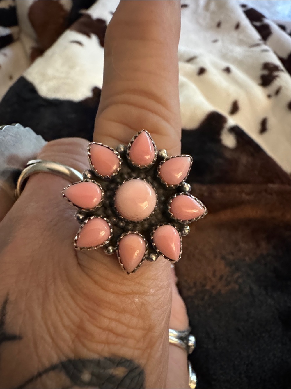 Handcrafted Pink conch Flower Cluster Statement Ring 925 silver